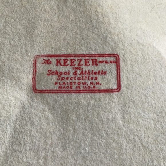 Vintage Patch Collection - Hockey, Shamrock, Space Shuttle - Picture 5 of 7